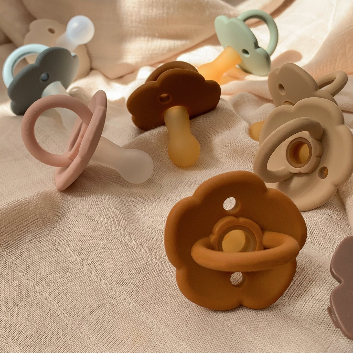 Silicone Pacifier (Shifting sand/Buck)