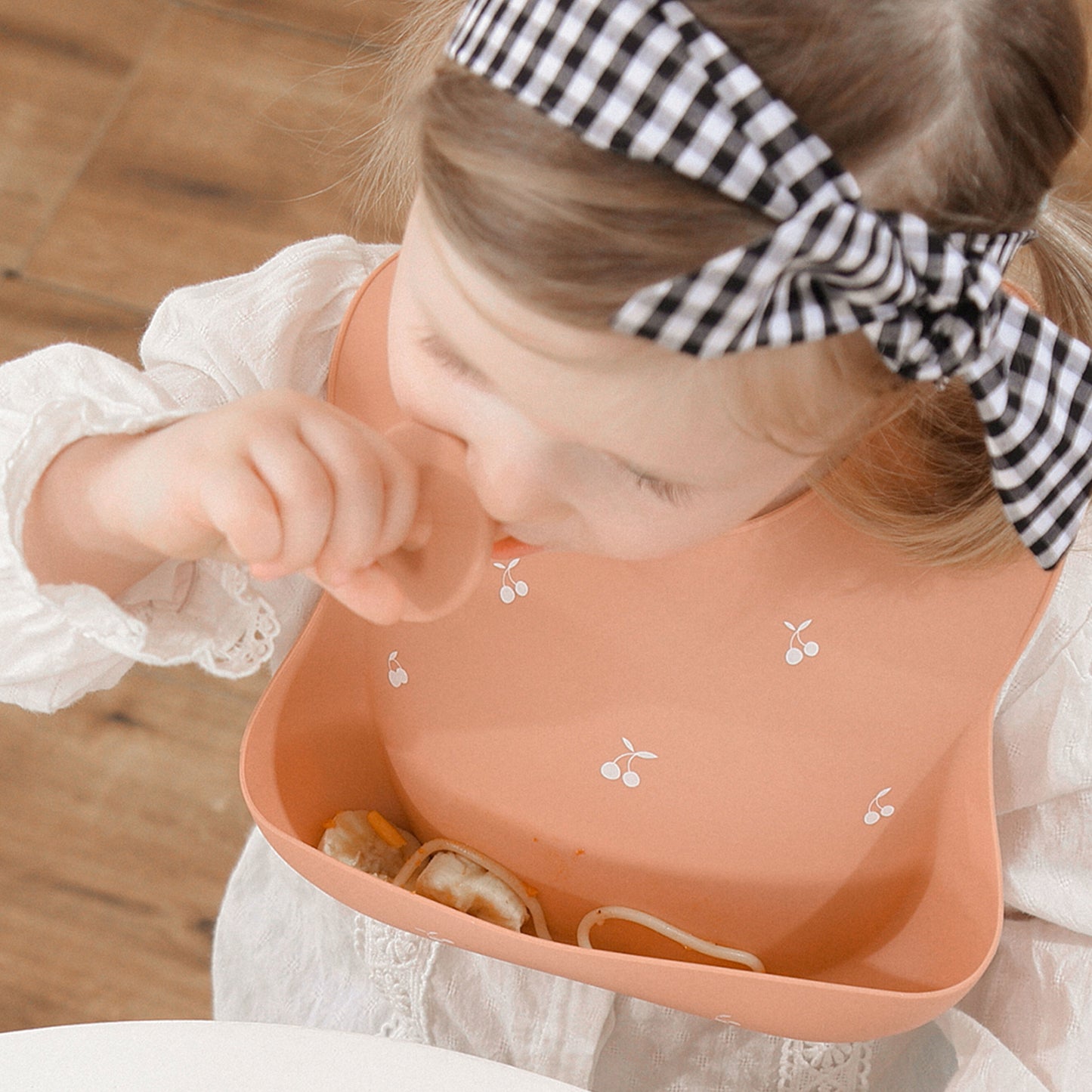 trio baby bibs (Cream/Buck/Olive Green)